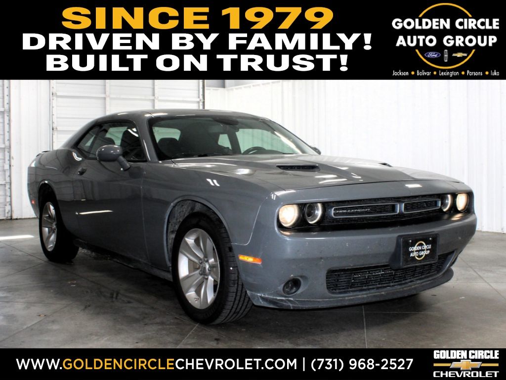 2023 Dodge Challenger SXT RWD
