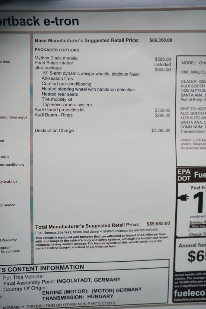 Thumbnail: 2025 Audi e-tron S - 13