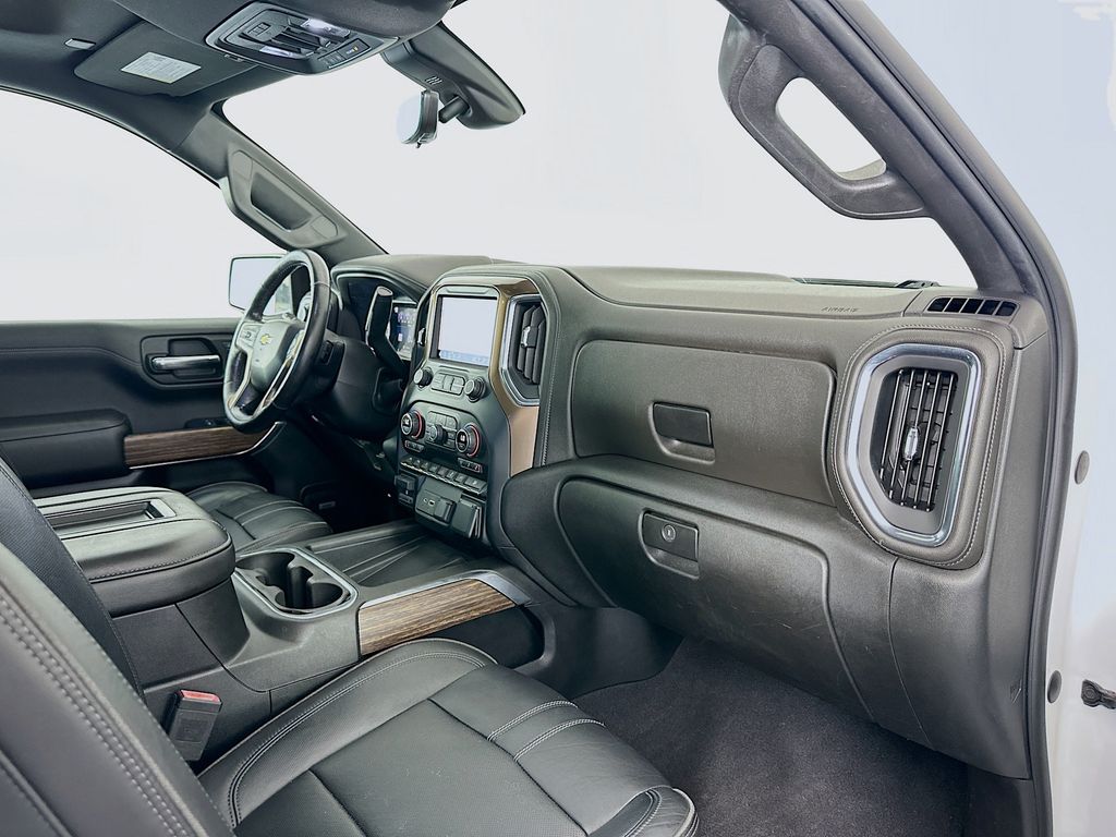 Thumbnail: 2019 Chevrolet Silverado 1500 - 31