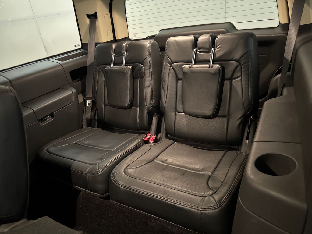Certified Used 2019 Blue Ford SEL image 30