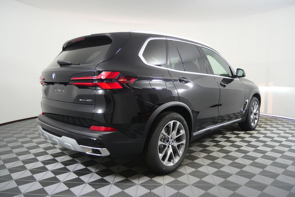 Thumbnail: 2026 BMW X5 - 3