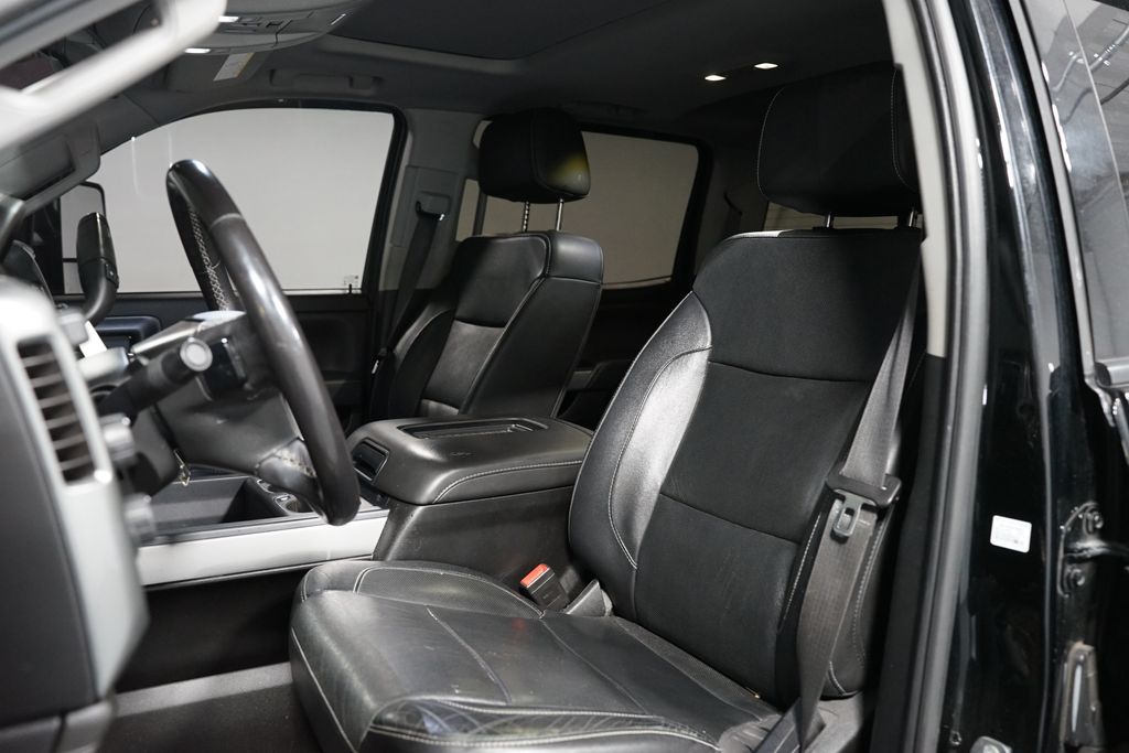 Thumbnail: 2019 Chevrolet Silverado 2500 - 6