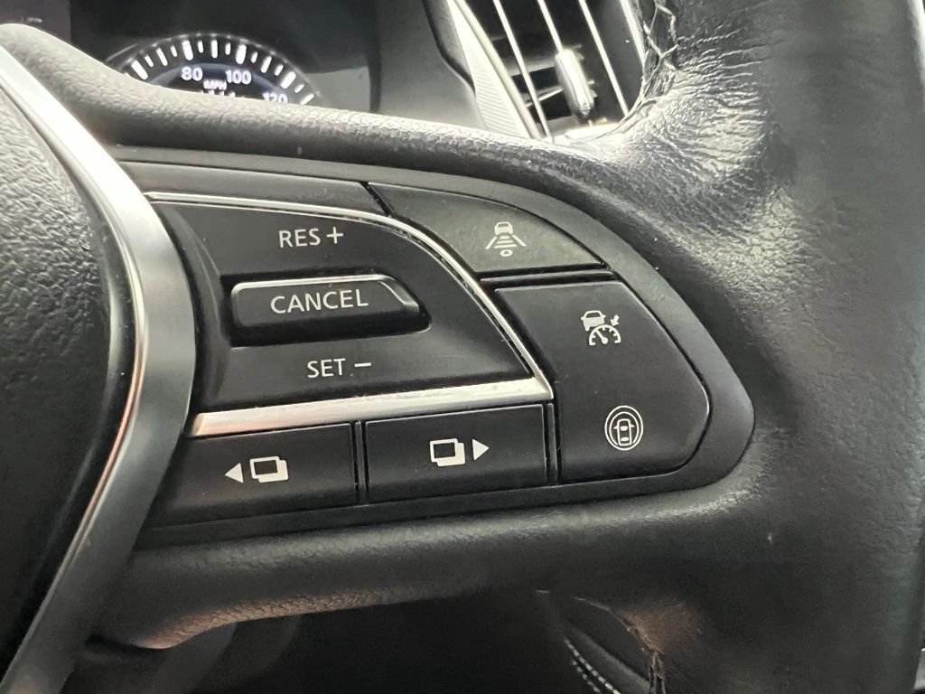2022 INFINITI Q50 Luxe 22