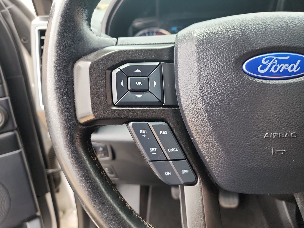 2019 Ford Expedition Max Limited photo