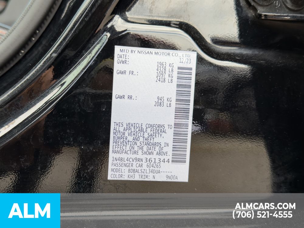 Used 2024 Black Nissan 2.5 SR image 15