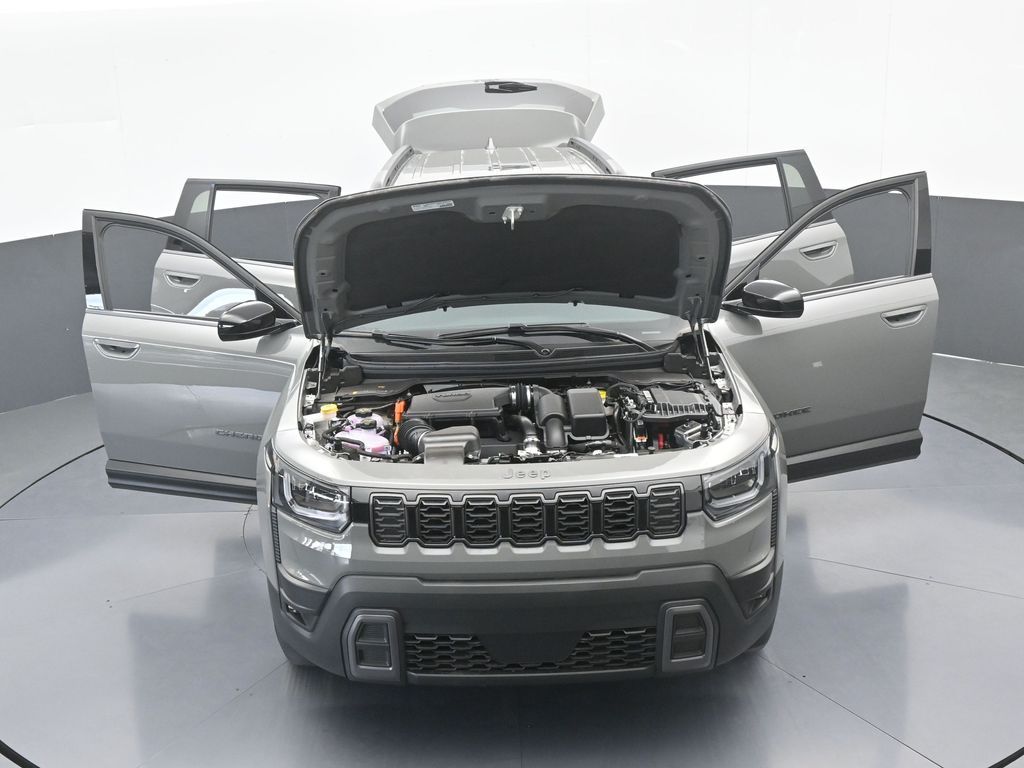 New 2026 Sting-Gray Clearcoat Jeep Laredo image 66