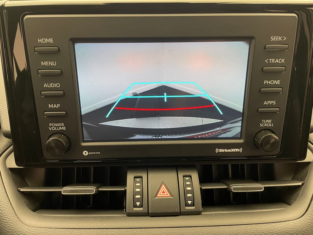 2021 Toyota RAV4 XLE Premium 26