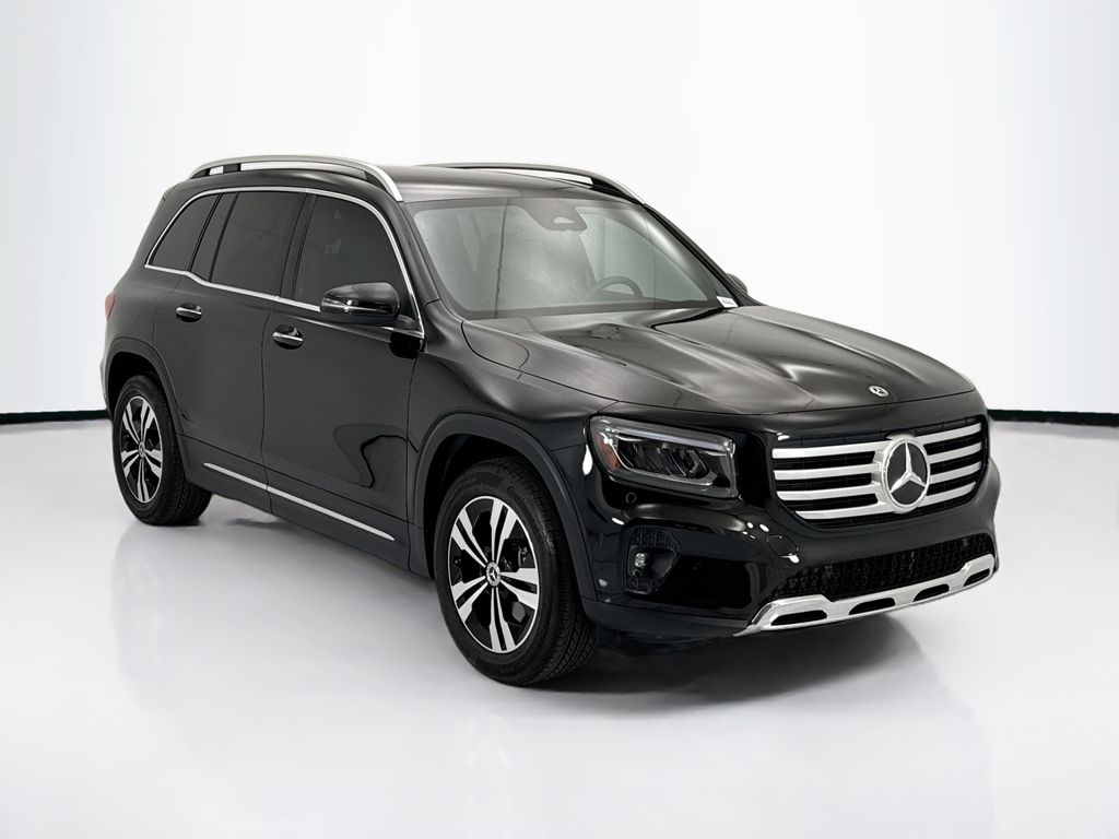 Thumbnail: 2025 Mercedes-Benz GLB - 3