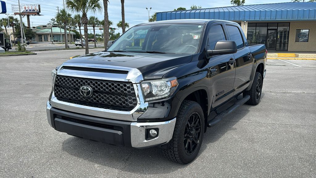 2020 Toyota Tundra SR5 5.7L Crew Max Short Bed's photo