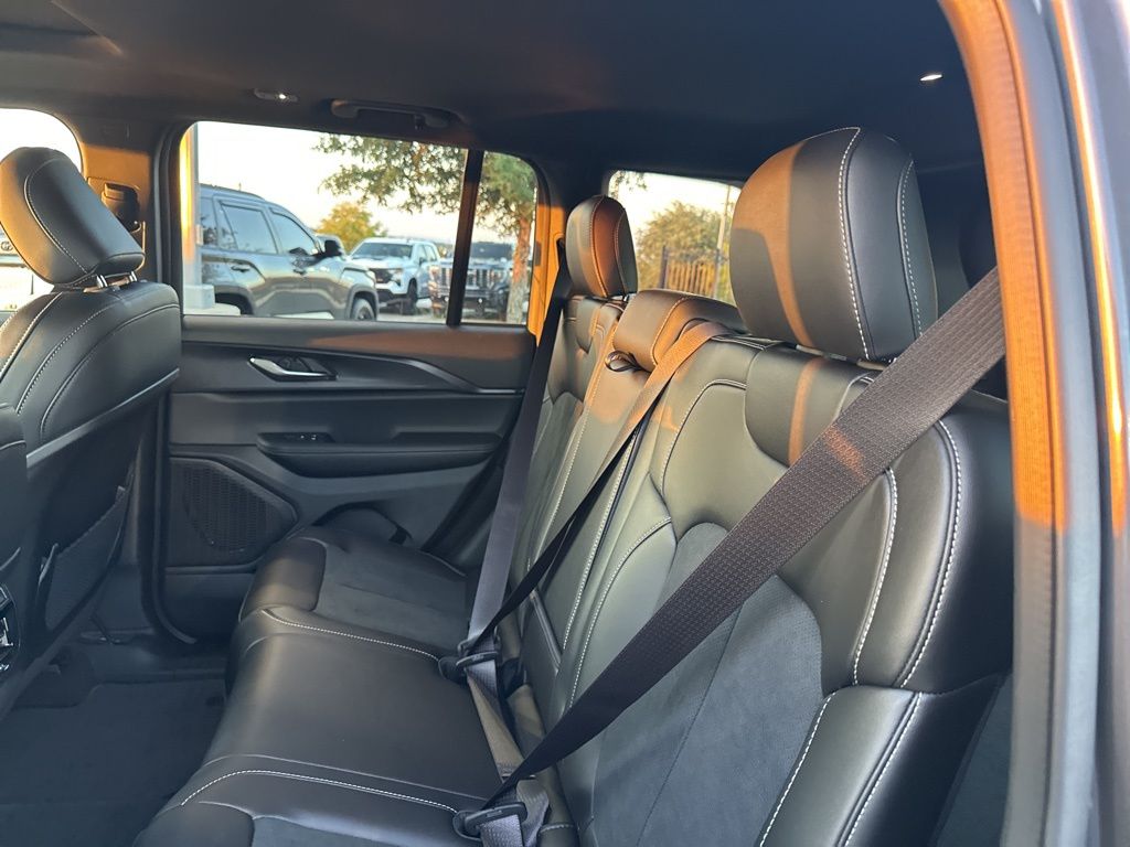New Car 2025 Jeep Grand Cherokee  For Sale Under $50,000 In Austin, Texas