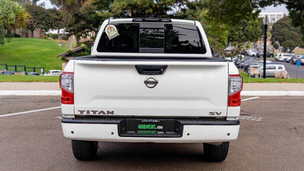 Used 2022 Nissan Titan SV 4D Crew Cab