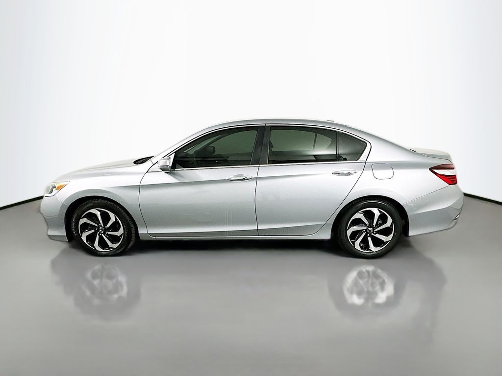 Thumbnail: 2016 Honda Accord - 8