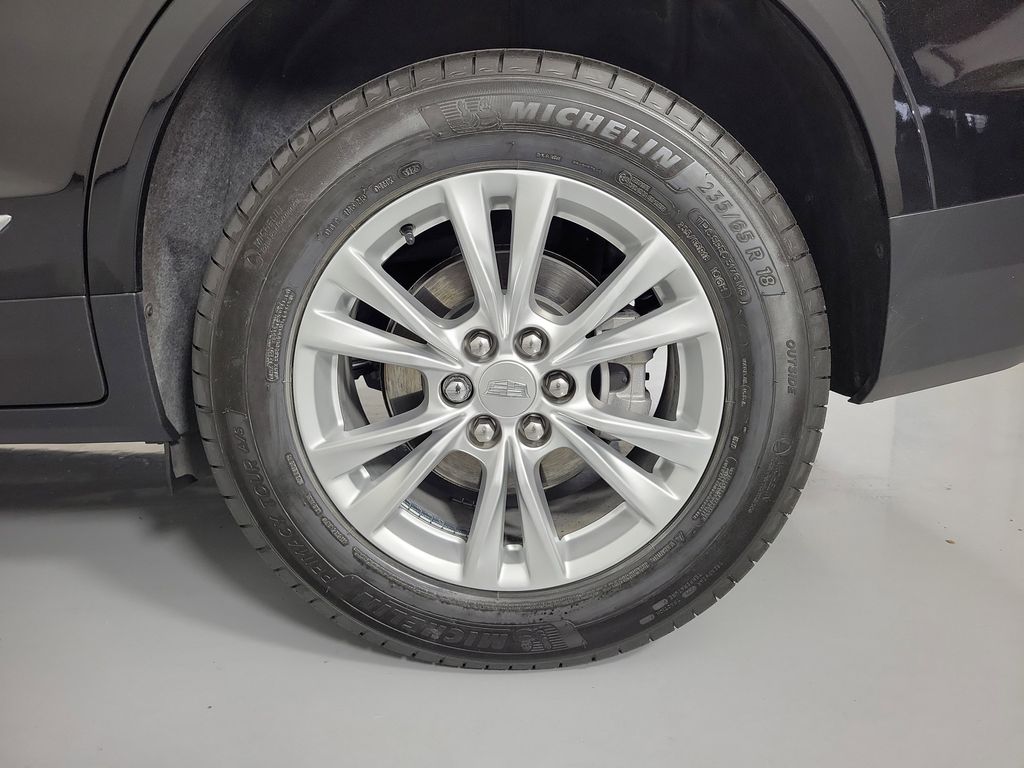 2024 Cadillac XT5 Luxury - 9
