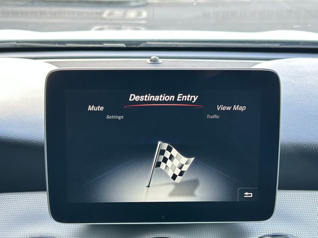 Thumbnail: 2020 Mercedes-Benz GLA - 21