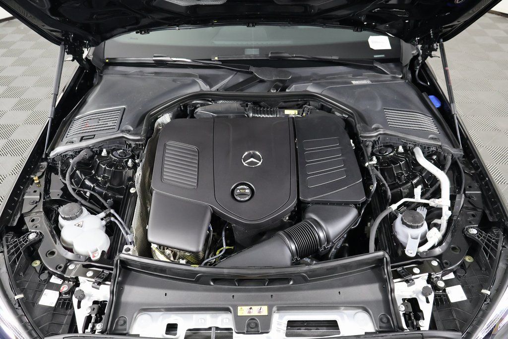 2025 Mercedes-Benz C-Class C 300 9