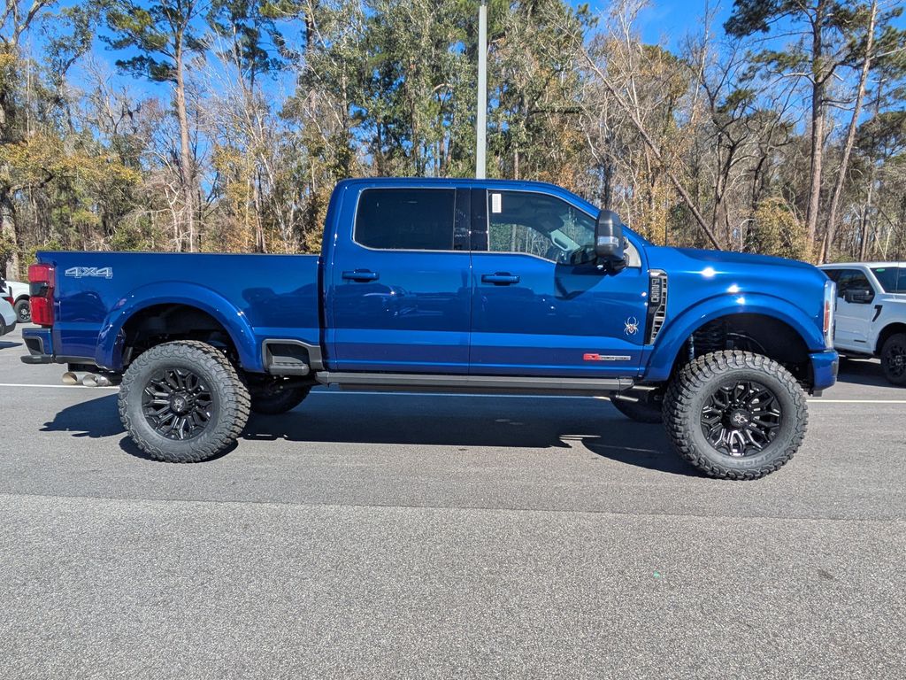 2026 Ford F-250 Super Duty Black Widow