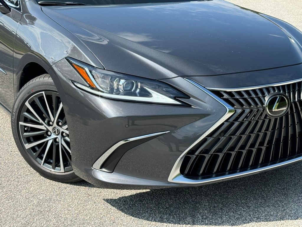 2025 Lexus ES 350 5