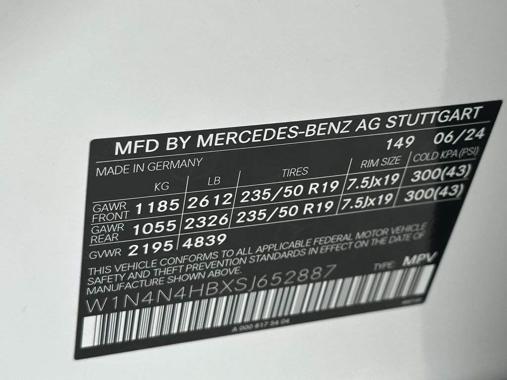 2025 Mercedes-Benz GLA 250 4MATIC 26