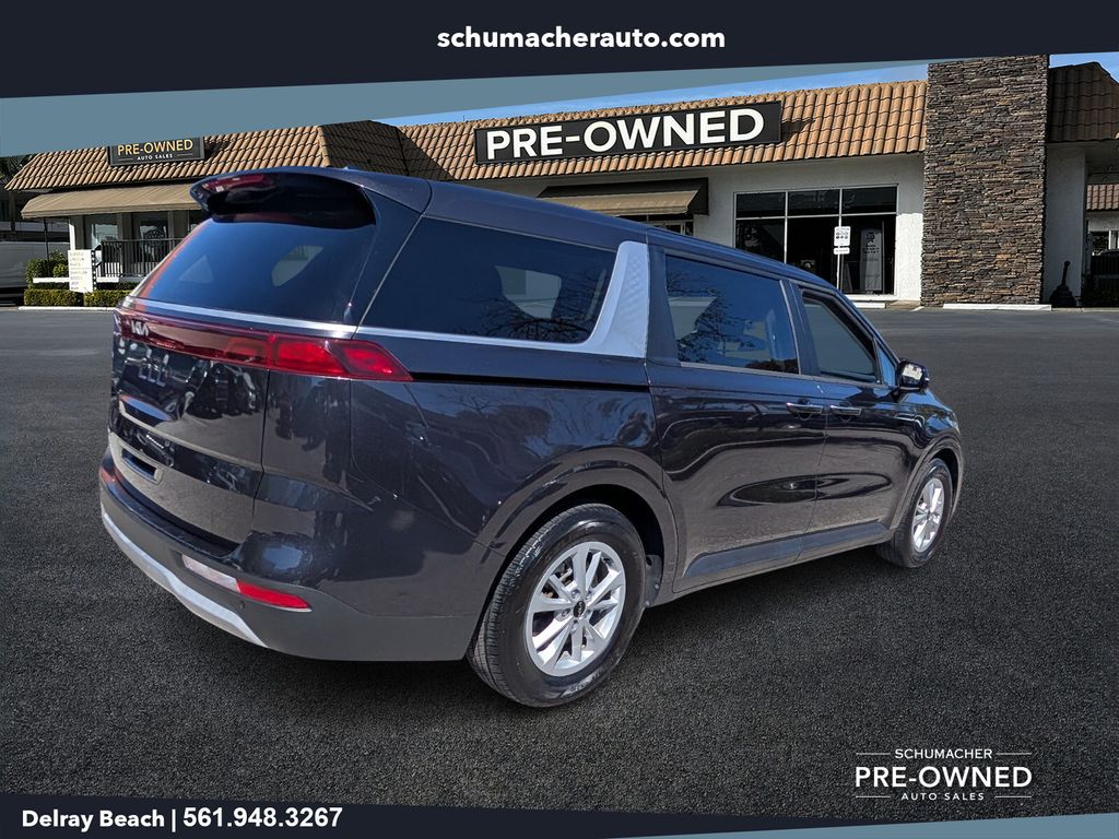 used 2023 Kia Carnival car, priced at $20,888