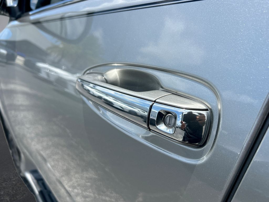 Thumbnail: 2023 Lexus GX - 29