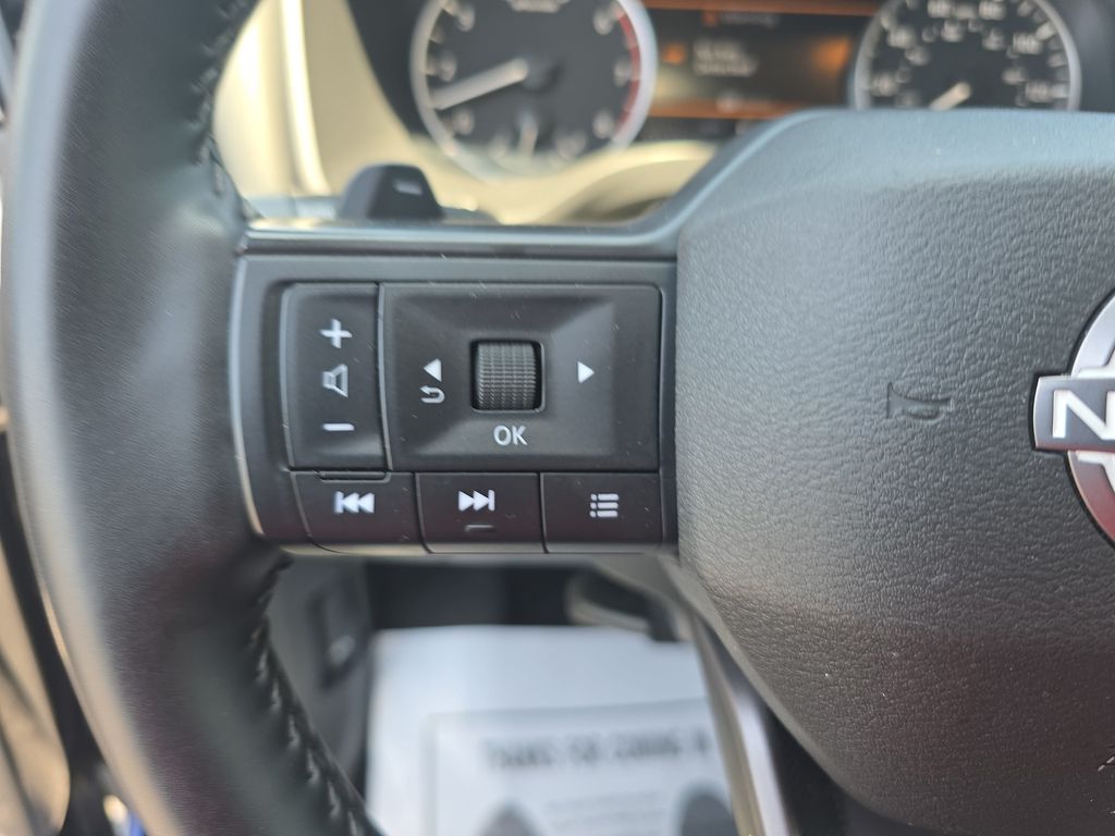 Used 2025 Nissan Rogue SUV