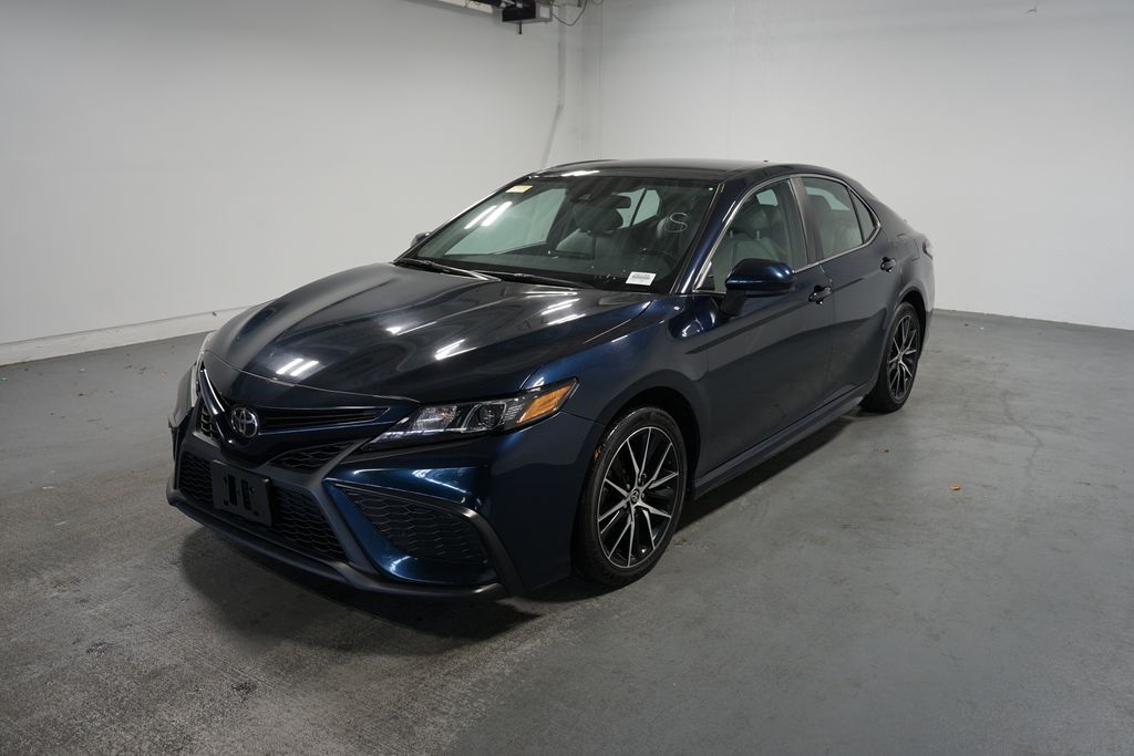 2021 Toyota Camry SE -
                Duluth, GA