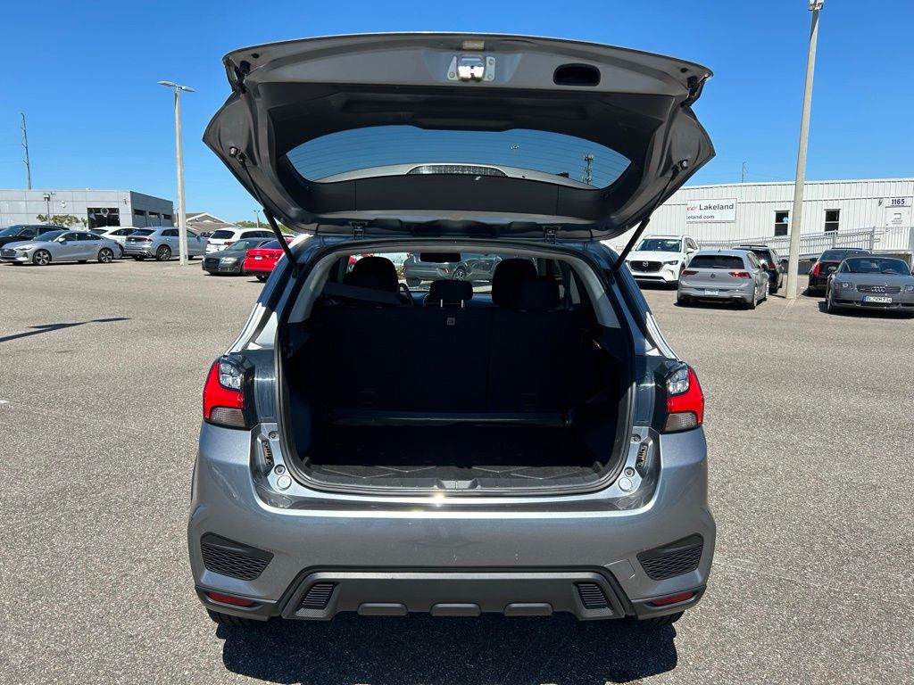 Used 2021 Gray Mitsubishi 2.0 SE image 53