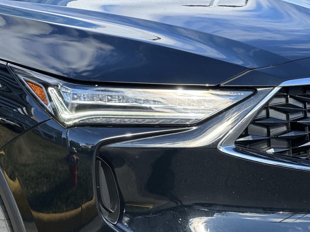 Thumbnail: 2022 Acura MDX - 5