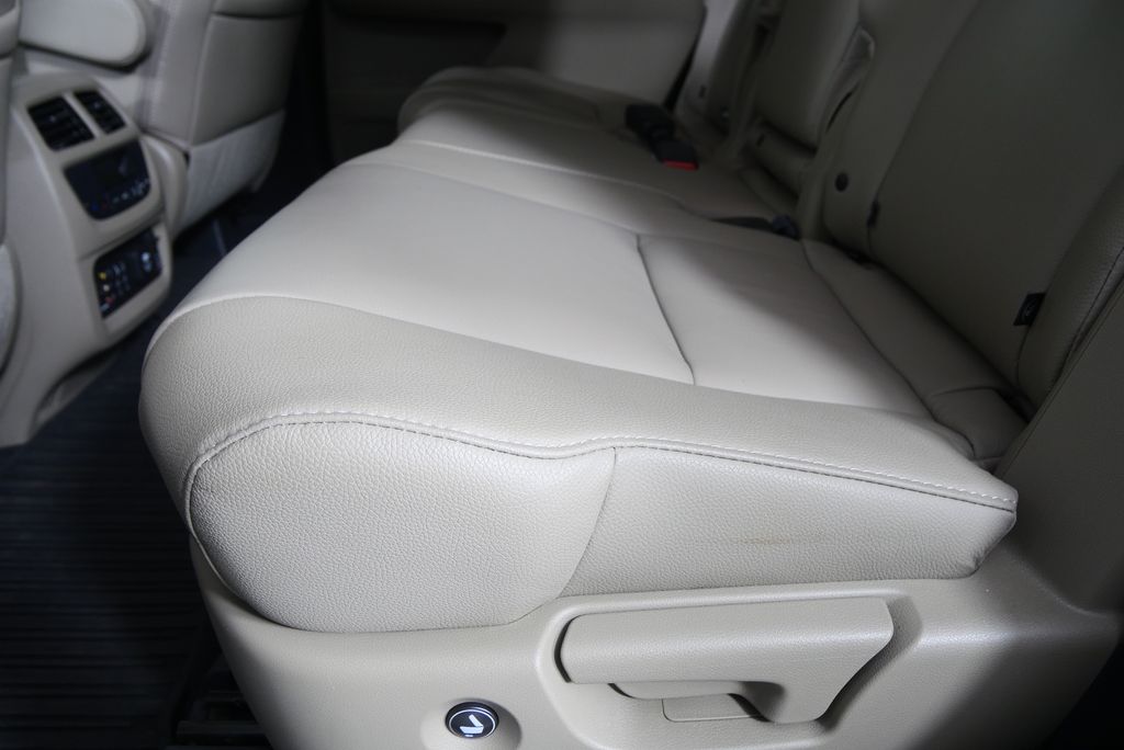 Thumbnail: 2017 Honda Pilot - 15