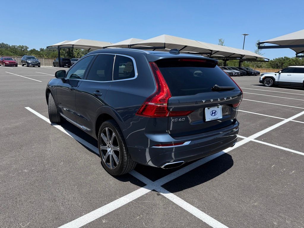 Thumbnail: 2020 Volvo XC60 - 7