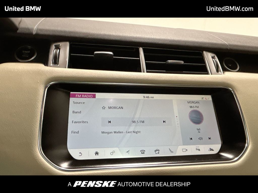 Thumbnail: 2017 Land Rover Range Rover Sport - 16