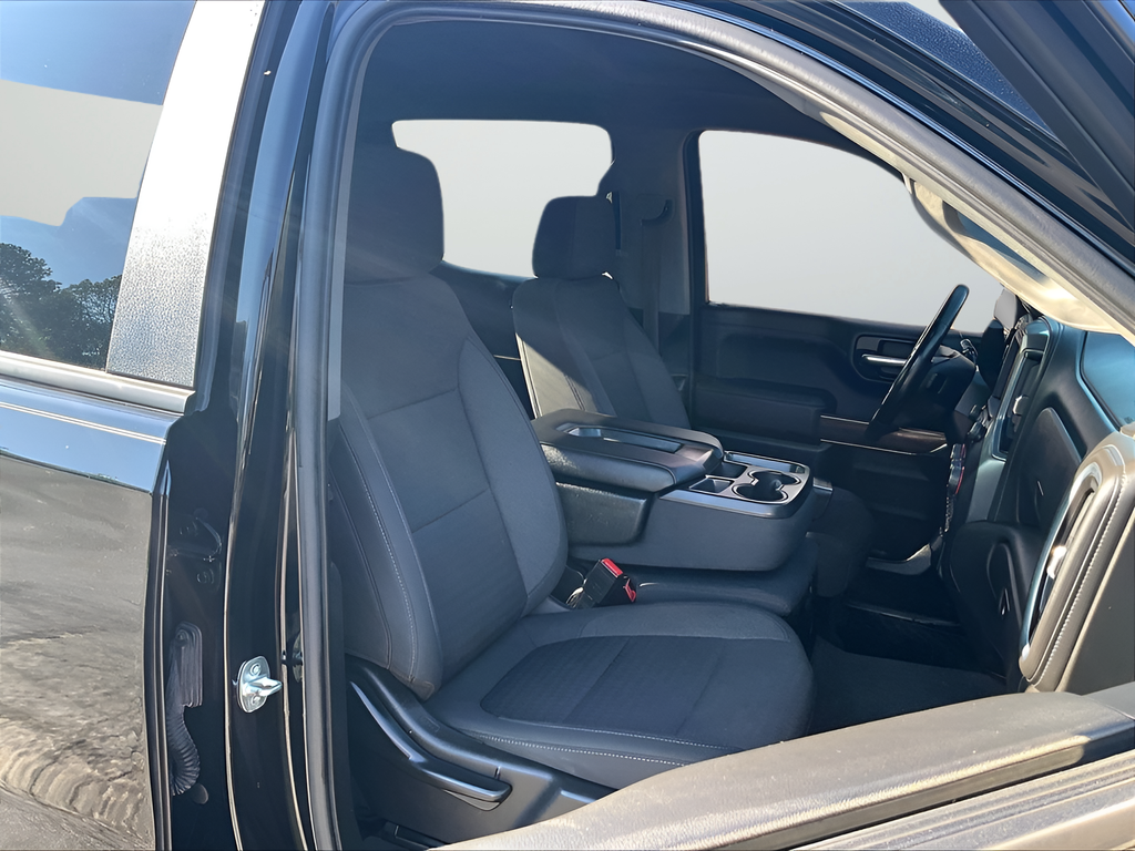 Used 2021 Chevrolet Silverado 1500 LT 4D Crew Cab