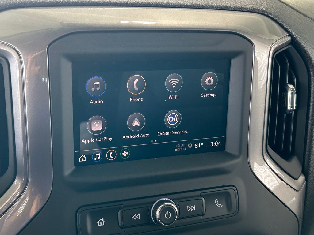 New 2026 Summit White Chevrolet Work Truck image 42