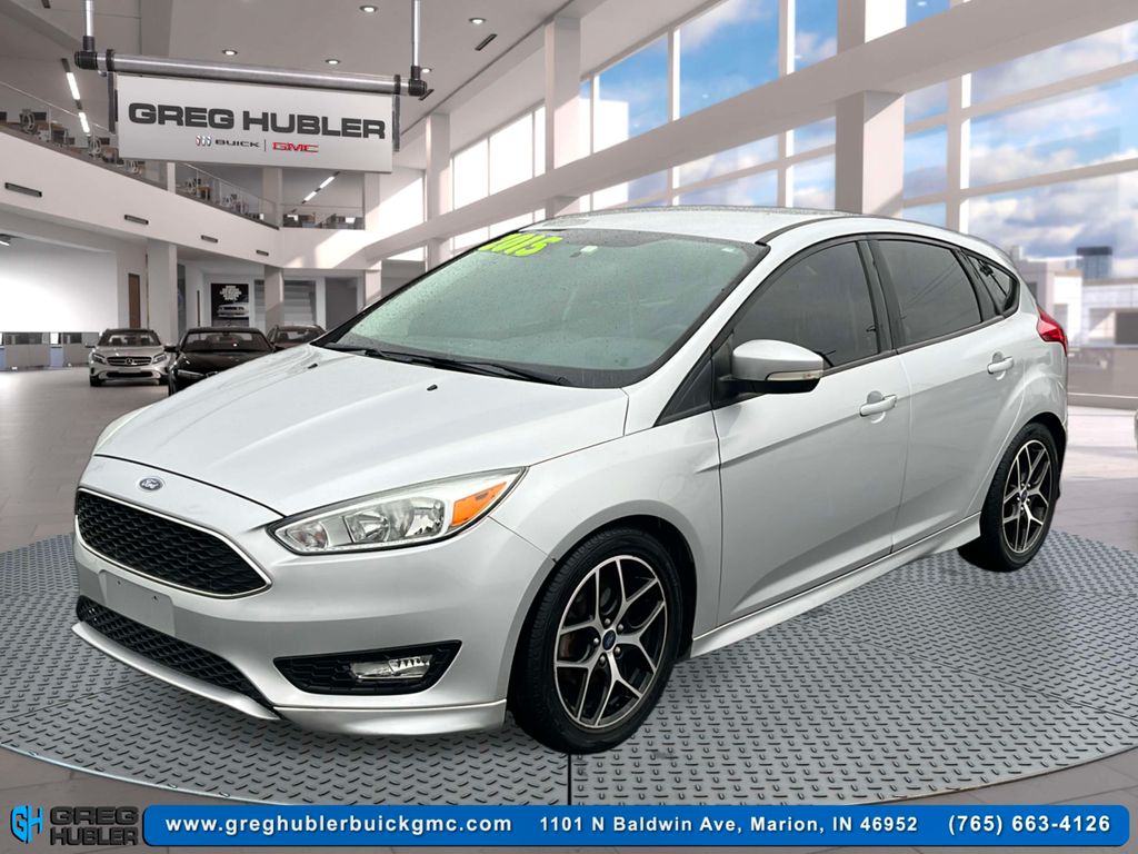 2015 Ford Focus SE Hatchback