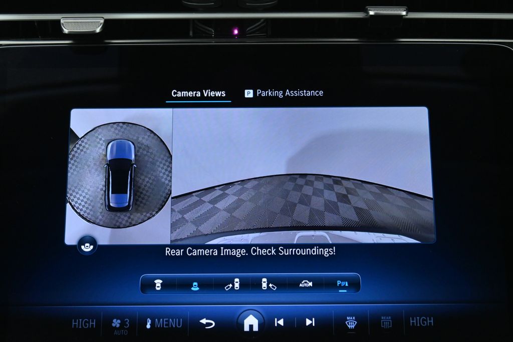 Thumbnail: 2025 Mercedes-Benz E-Class - 23