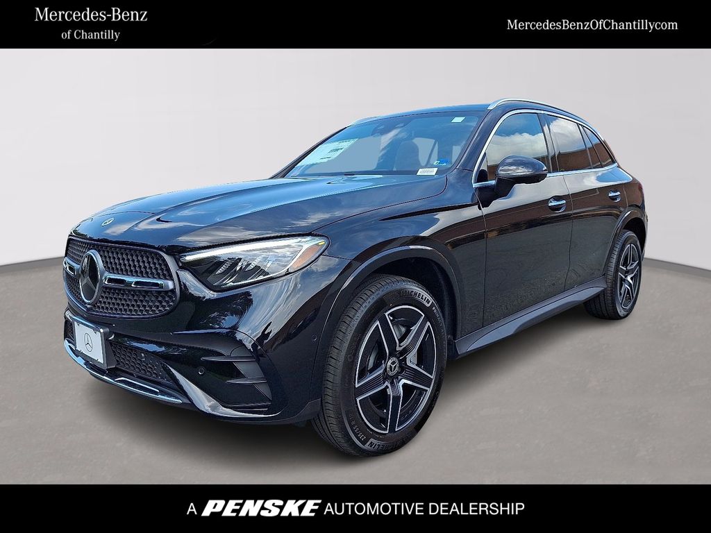Thumbnail: 2027 Mercedes-Benz GLC - 1