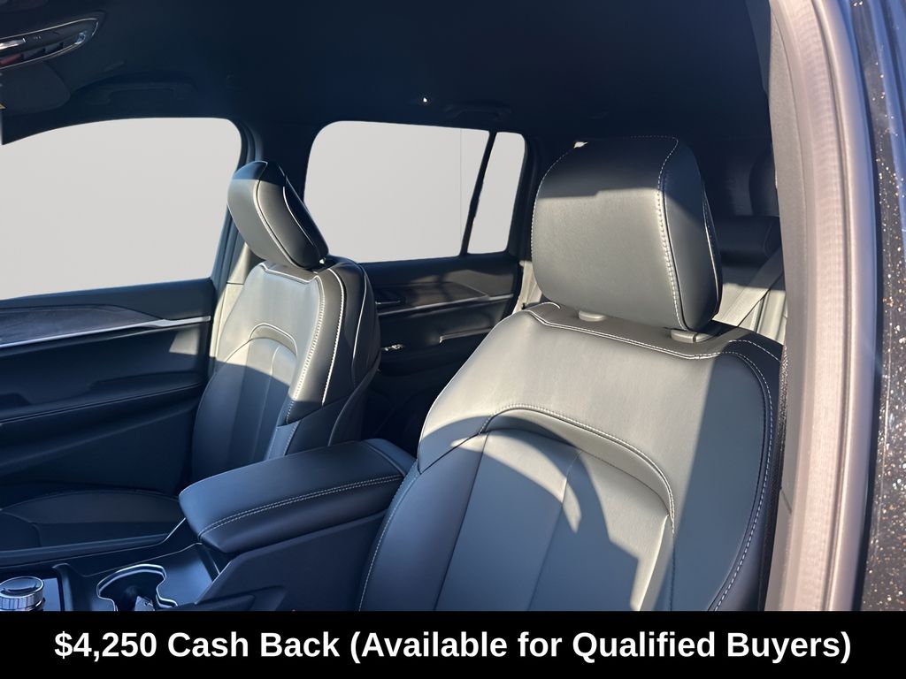 New Car 2025 Jeep Grand Cherokee  Limited For Sale Under $40,000 In Austin, Texas