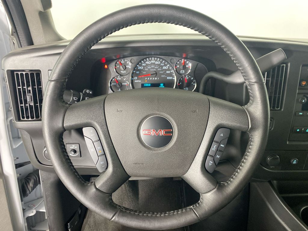 2024 GMC Savana 3500 LT 11