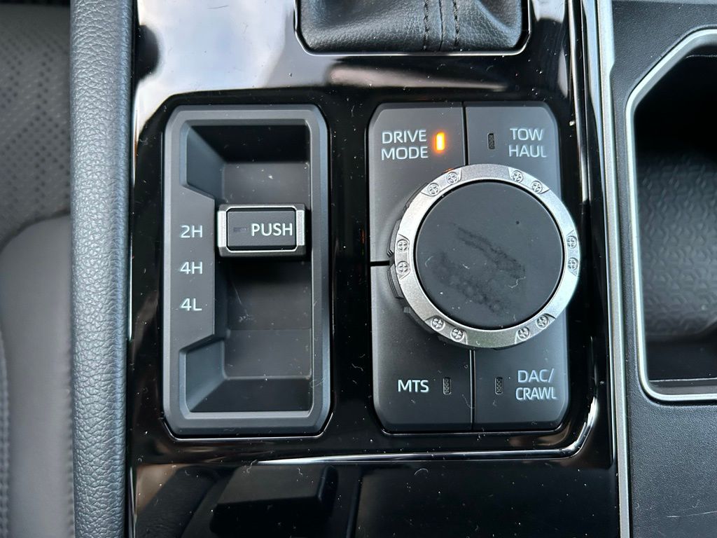 Thumbnail: 2024 Toyota Tundra - 28