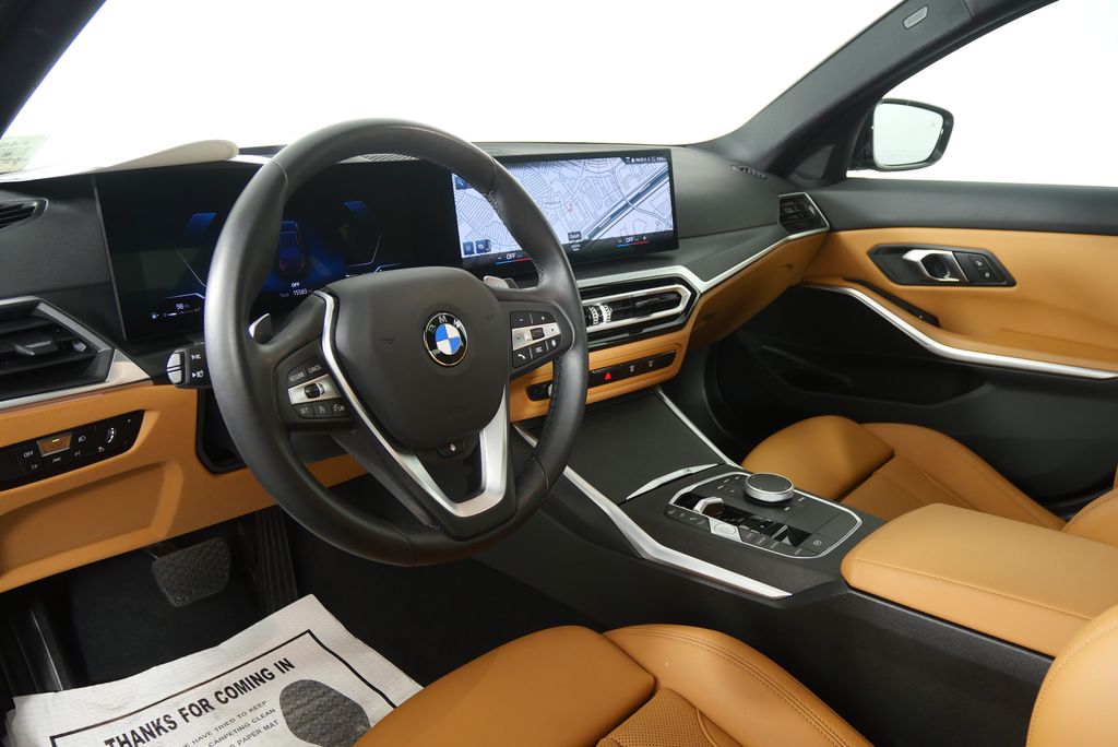 Thumbnail: 2024 BMW 3 Series - 13