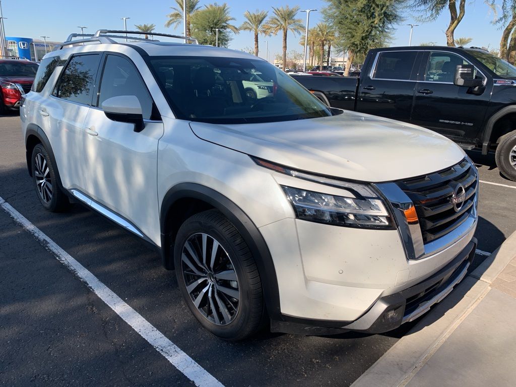 2023 Nissan Pathfinder Platinum 10