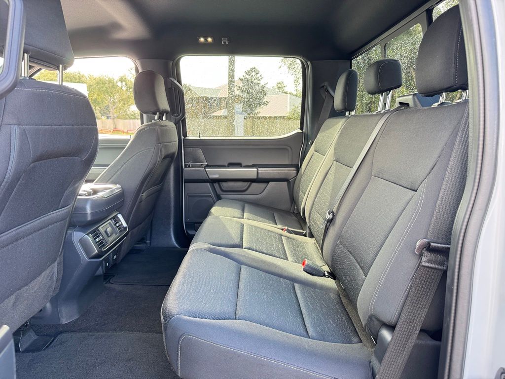 2022 Ford F-150 XLT photo 14