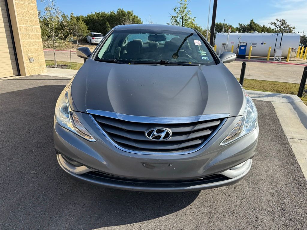 Thumbnail: 2013 Hyundai Sonata - 2