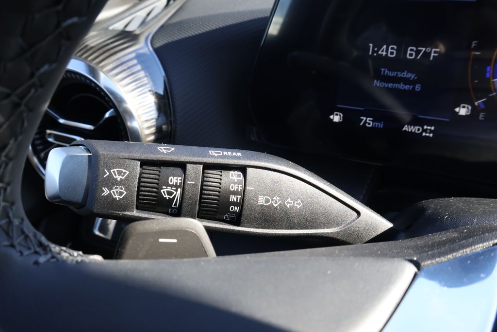 Thumbnail: 2026 Chevrolet Equinox - 23