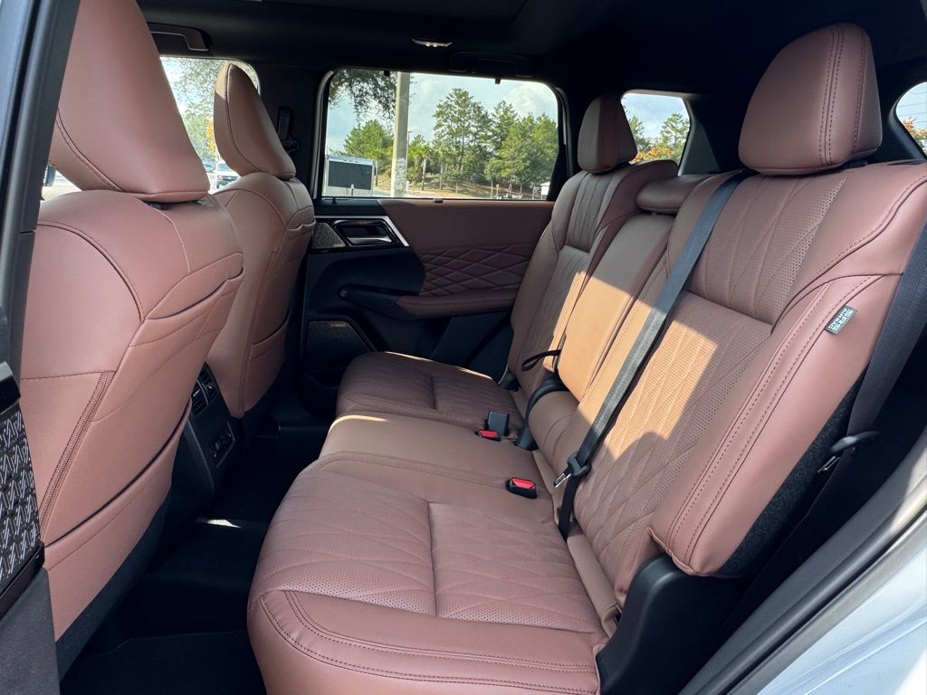 New 2026 Mitsubishi Outlander SUV