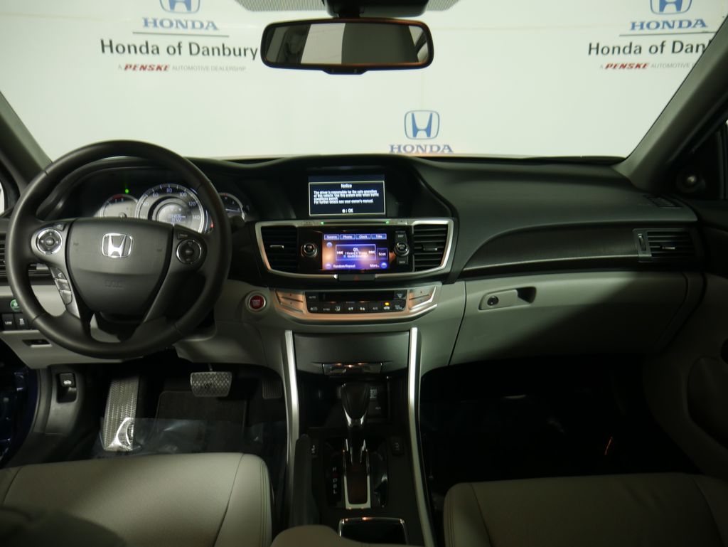 Thumbnail: 2015 Honda Accord - 15