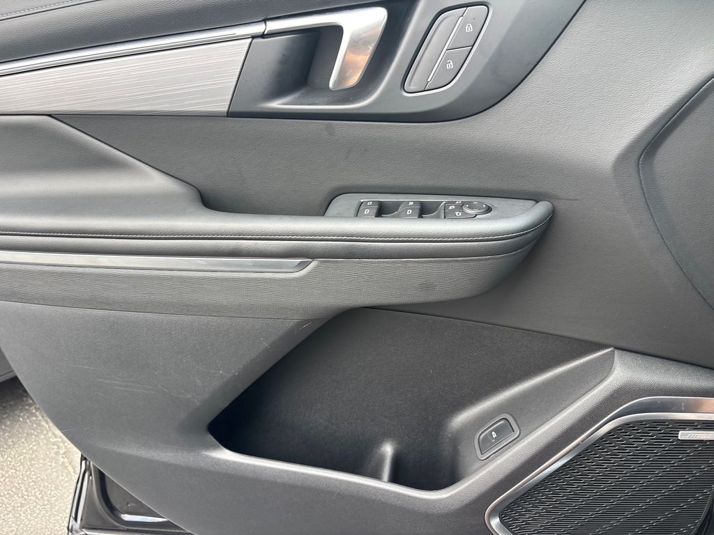 Used Car 2025 Buick Enclave  Preferred For Sale Under $40,000 In Austin, Texas