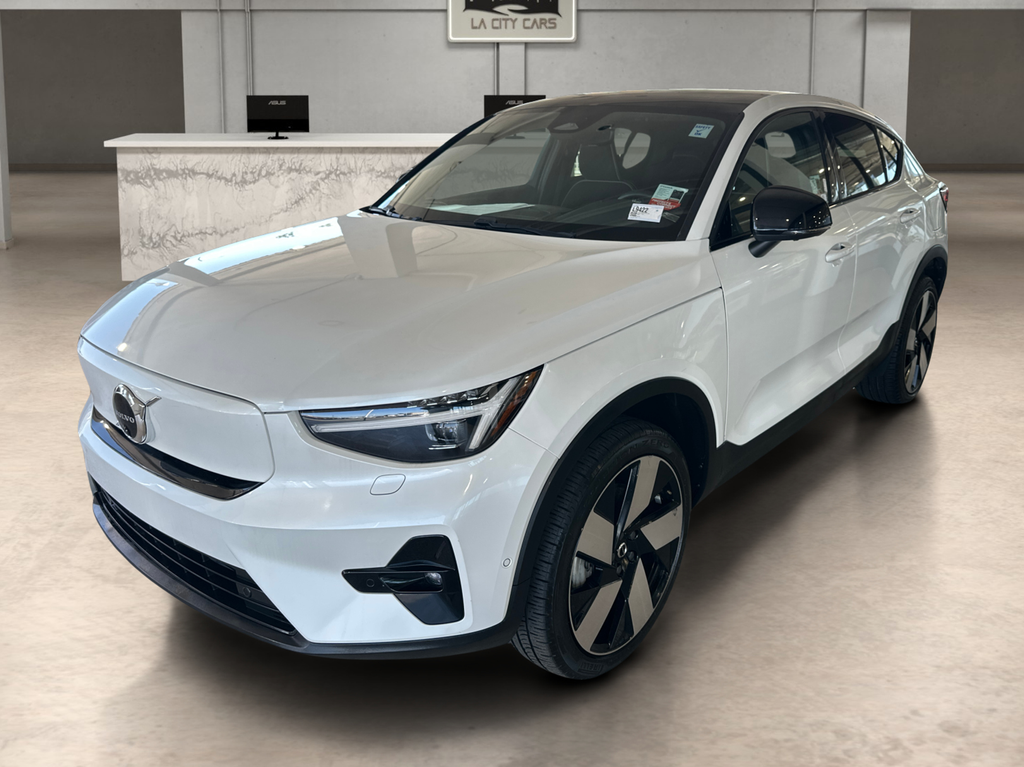 White 2023 Volvo C40 Recharge SUV / Crossover All-Wheel Drive 1-Speed Automatic