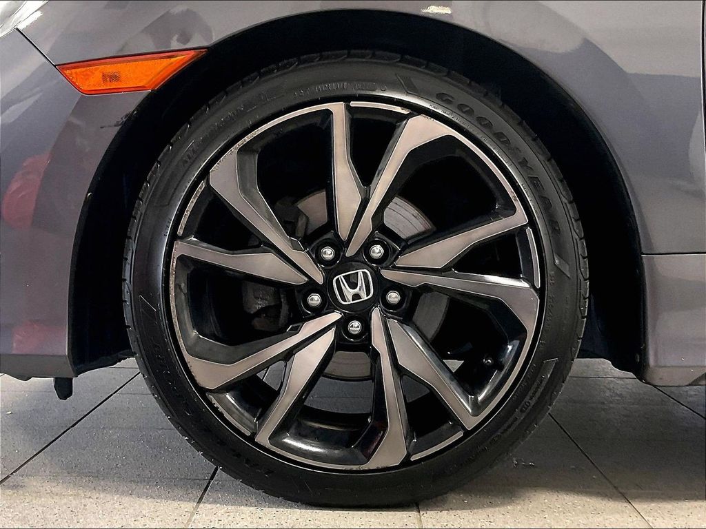 2019 Honda Civic — photo 7