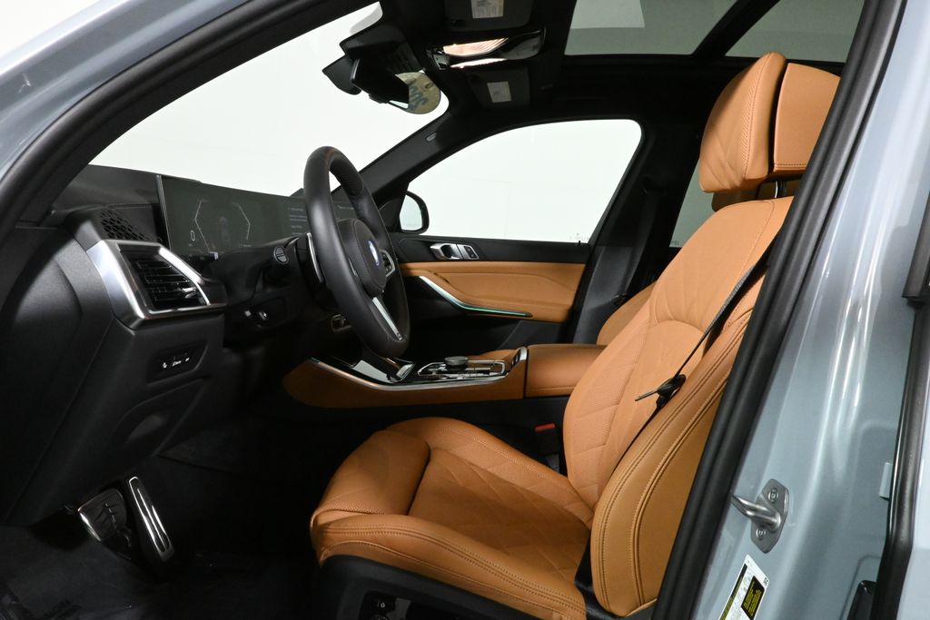 Thumbnail: 2026 BMW X5 - 3